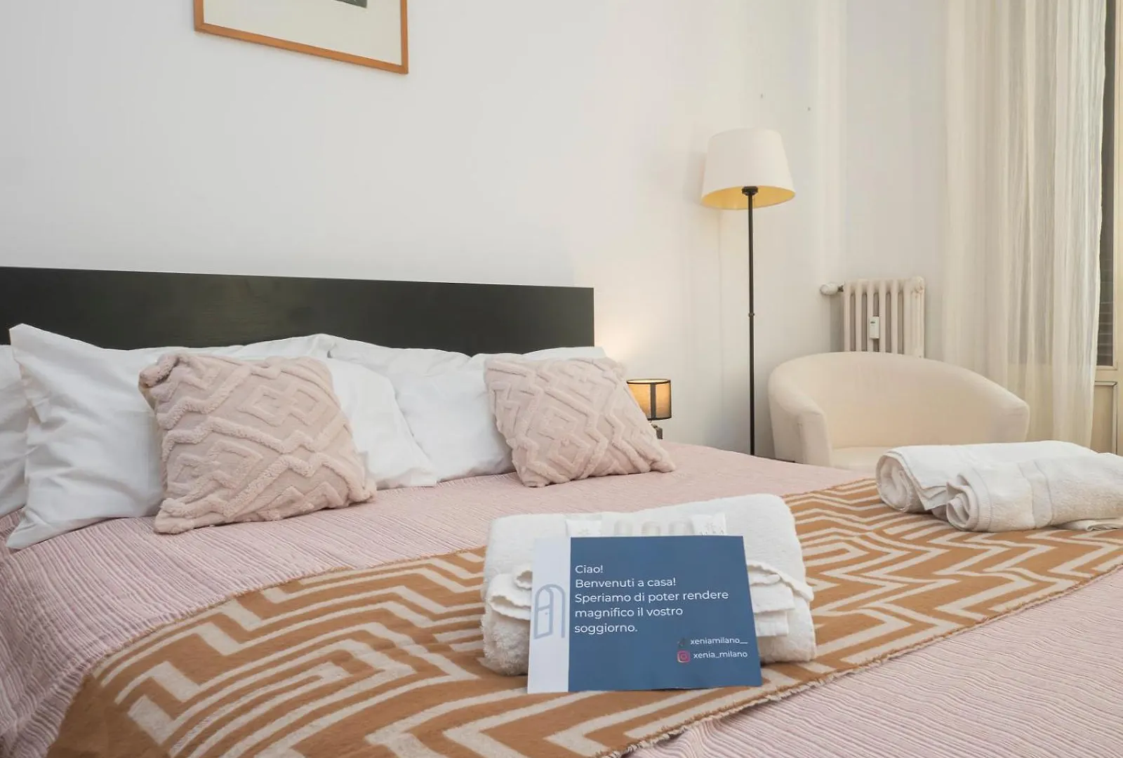Xenia Apartments - Luxury Suite In The Centre Of Milan 0*,  Italy