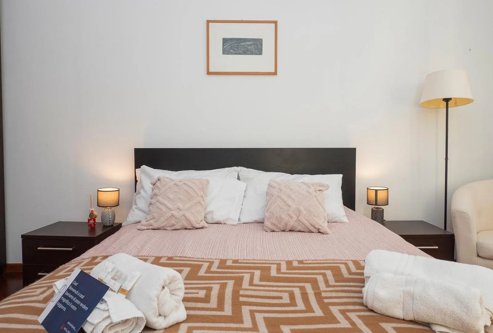 Xenia Apartments - Luxury Suite In The Centre Of Milan