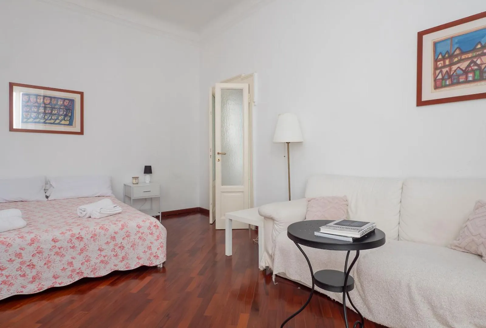 Xenia Apartments - Luxury Suite In The Centre Of Milan Italy